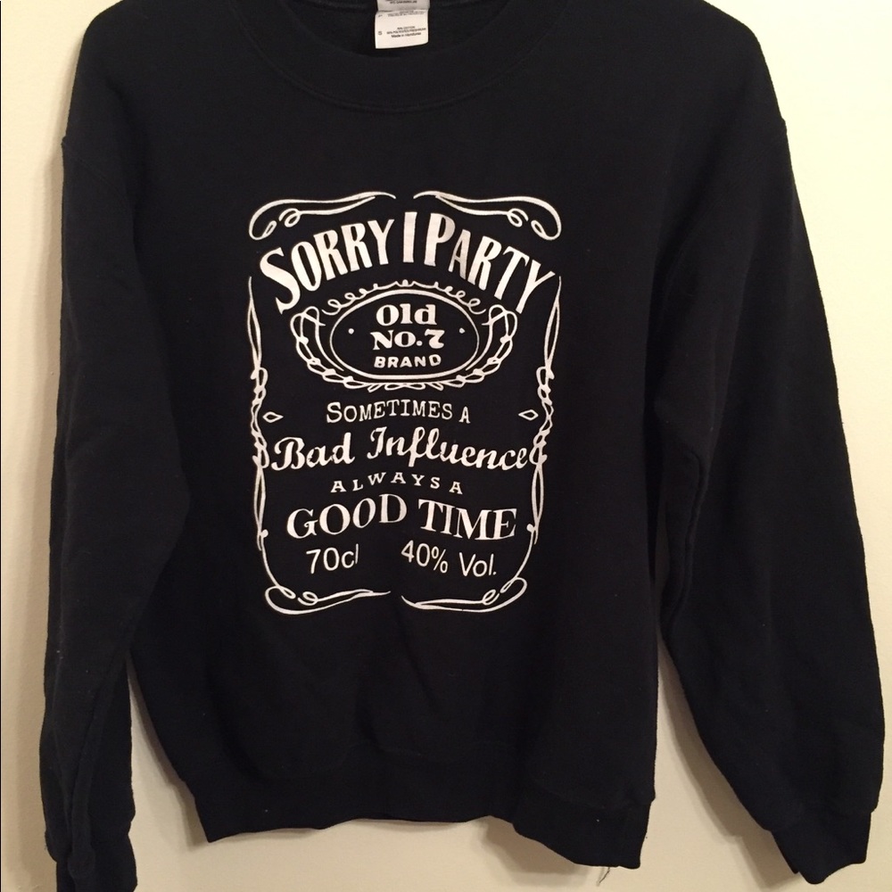 Black sweatshirt